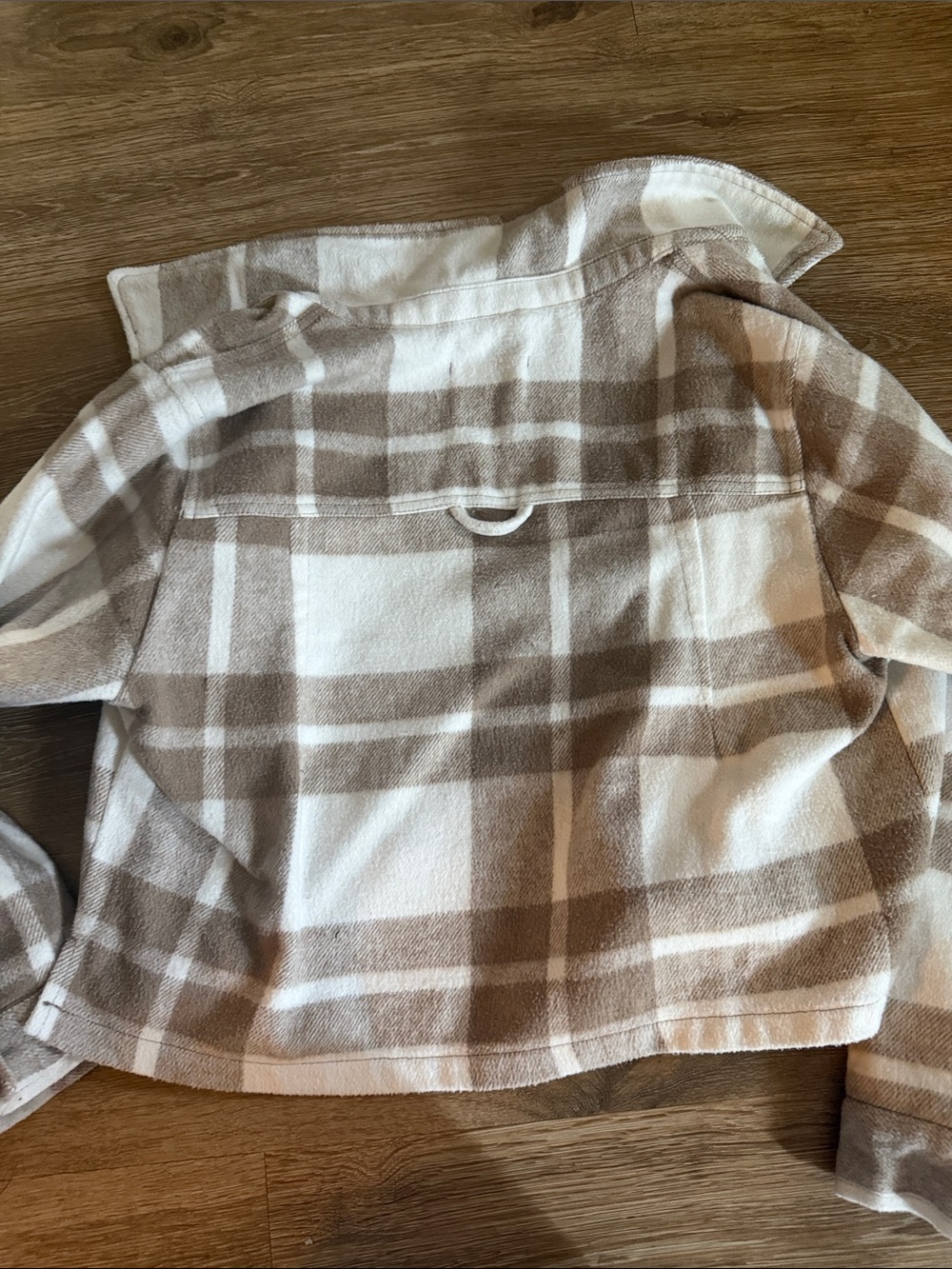 Ashley Plaid Button-Up Jacket in Cream and Taupe - Picture 4 of 4